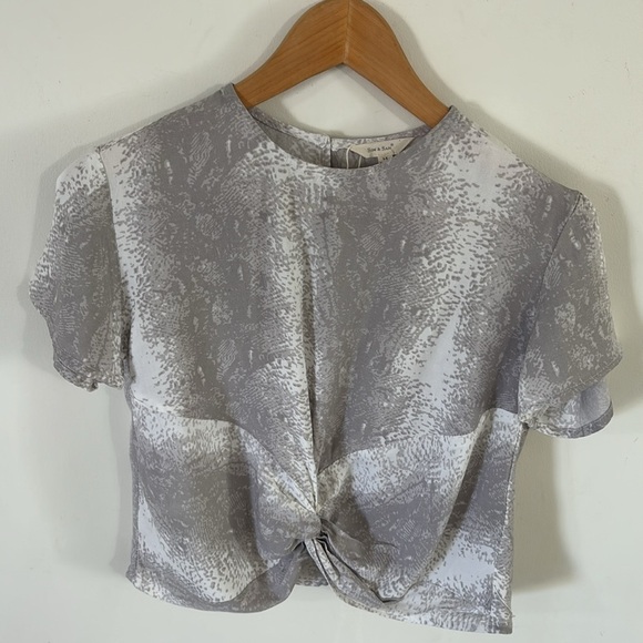 Sim & Sam Snake Print Blouse - Picture 5 of 6